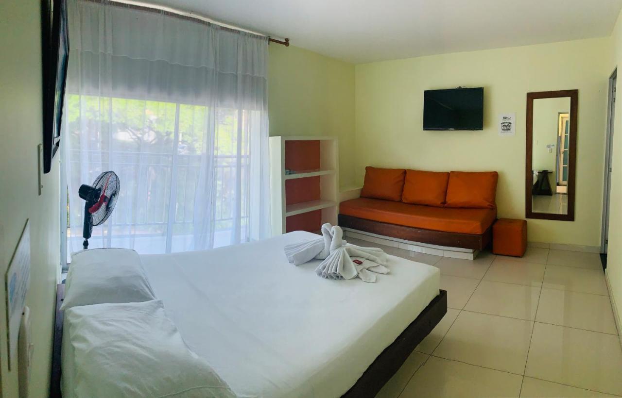 Hotel Bellavista Premium Villeta Esterno foto