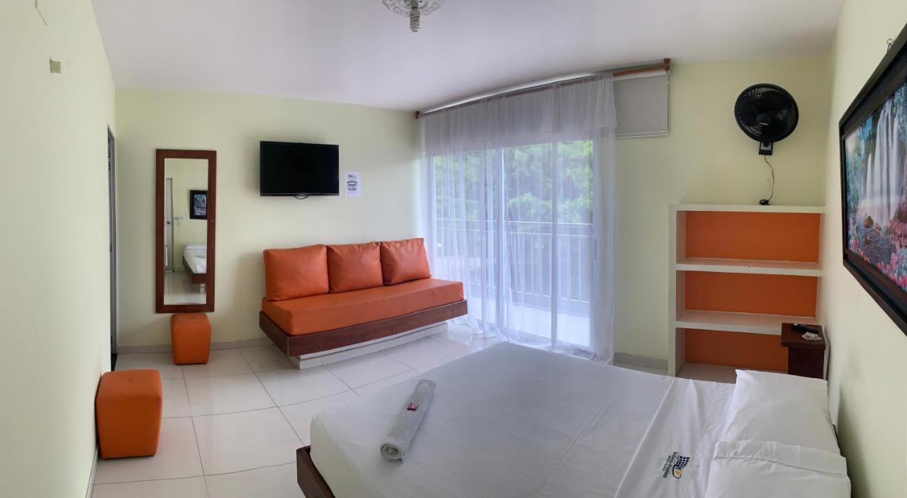 Hotel Bellavista Premium Villeta Esterno foto