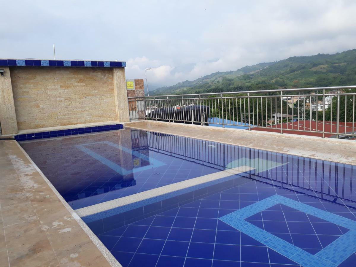 Hotel Bellavista Premium Villeta Esterno foto